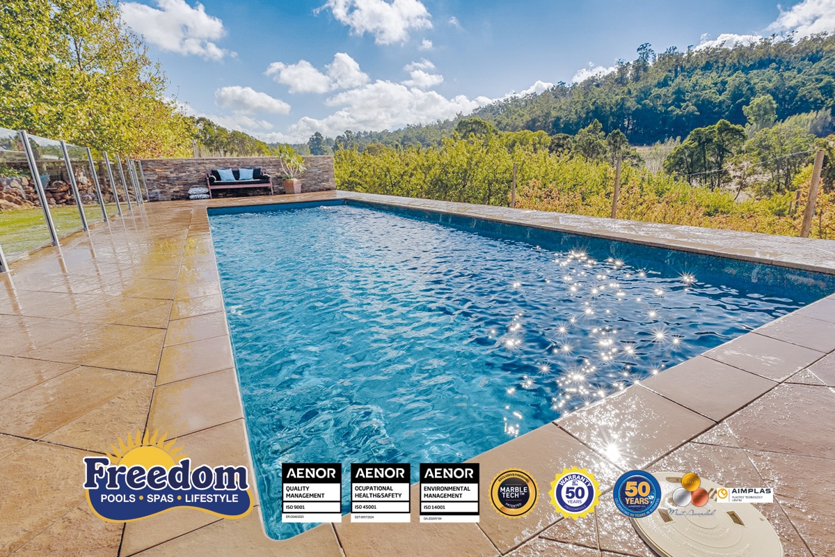 piscine coque australienne modèle Platinum 7